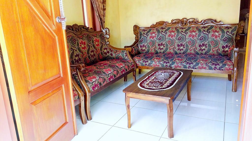 Ragha Homestay Batukaras Εξωτερικό φωτογραφία